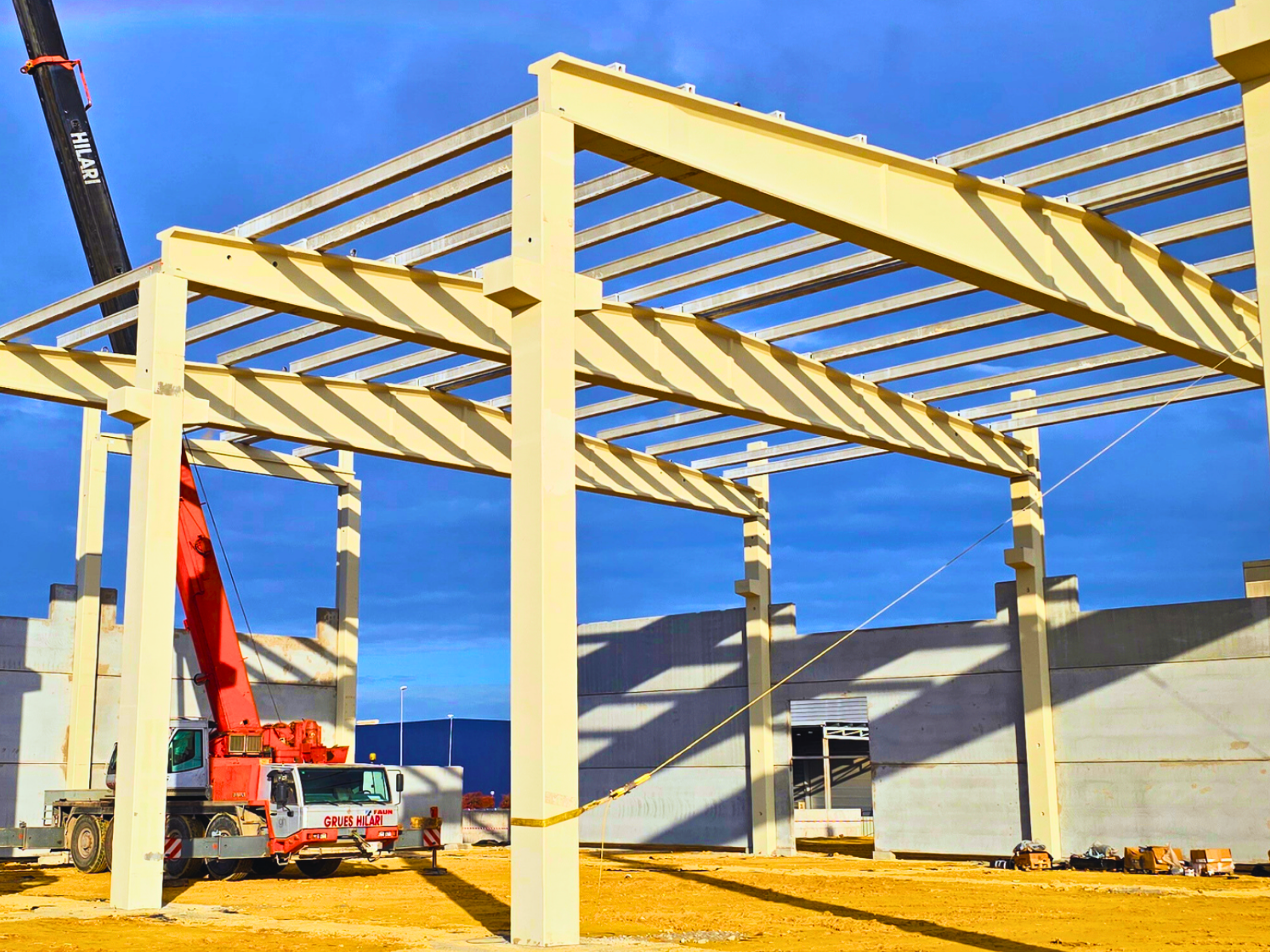 NAVE INDUSTRIAL TEFESUR EN AERÓPOLIS_PRAES_1